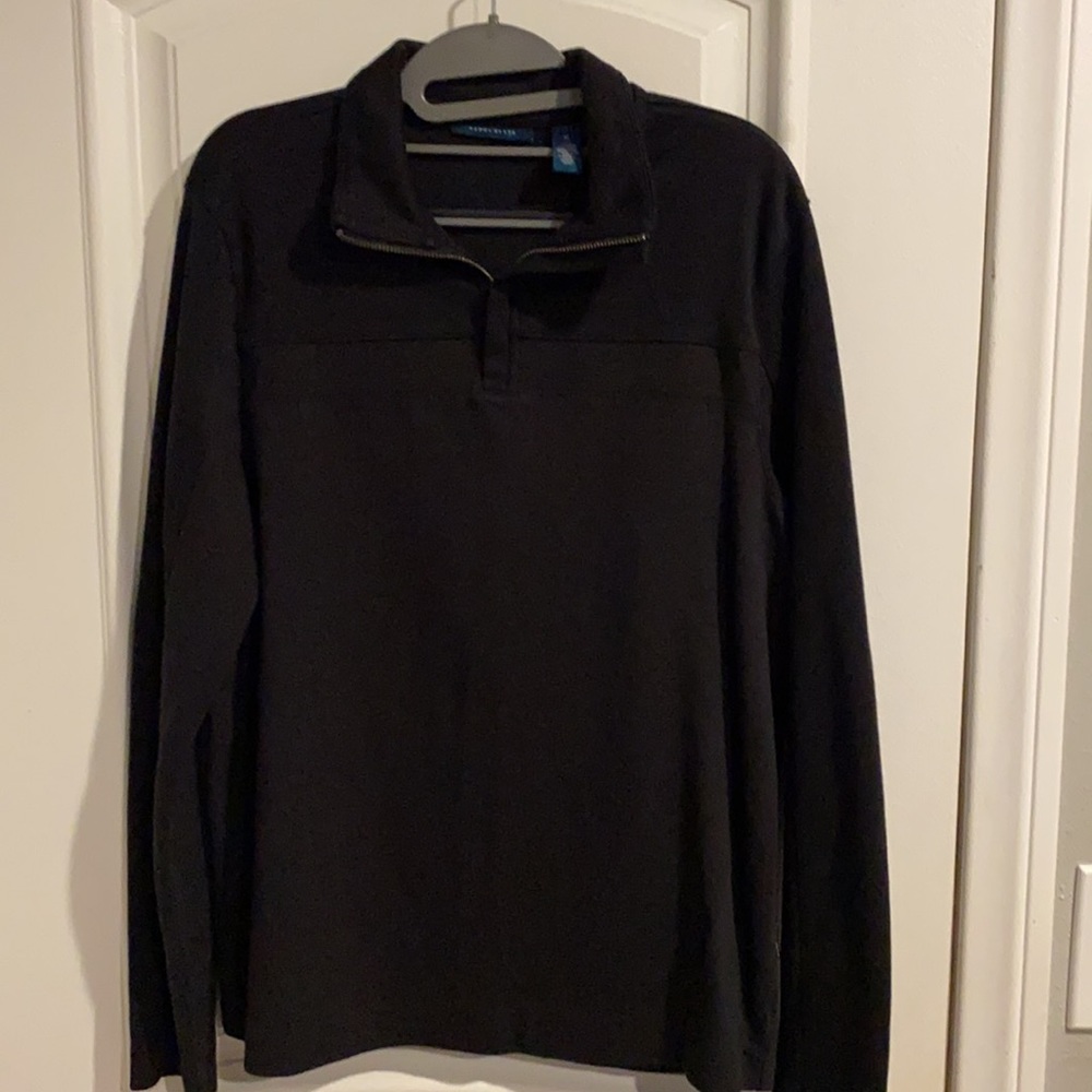 Perry Ellis long  sleeve collared shirt
Please view pictures - Picture 2 of 8